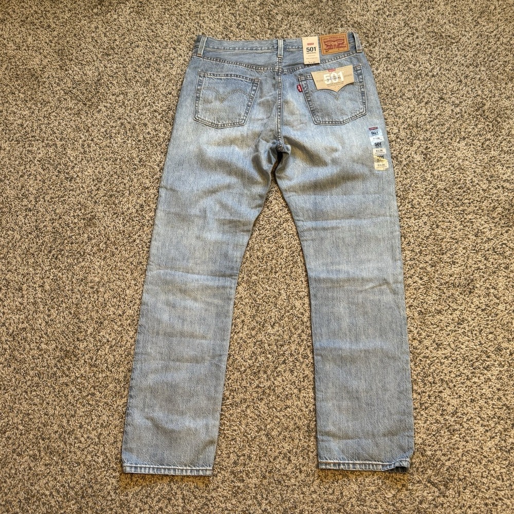 Levi's Womens 501 Original Fit Jeans 31x30 High Rise Ripped Non Stretch Straight - Picture 4 of 6
